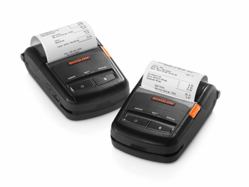 Zwei schwarze Bixolon SPP-R210 mobile 58-mm Thermodirekt-Bondrucker mit ausgedruckten Kassenbons, USB, RS232 und Bluetooth iOS